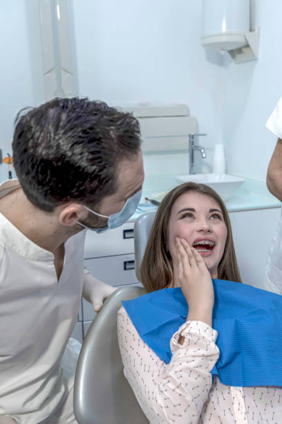 Best Emergency Denture Repair in Old Stine, CA